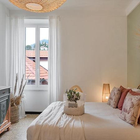 Ensemble Rooms Di Vayadu Alassio Bagian luar foto